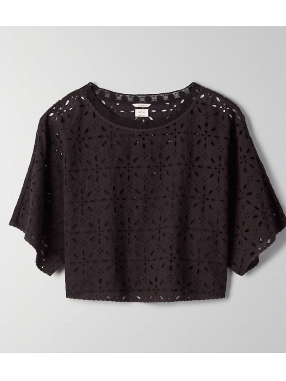 NEW Wilfred La Boheme Blayze Blouse Cropped Boho Floral Eyelet Lace Black